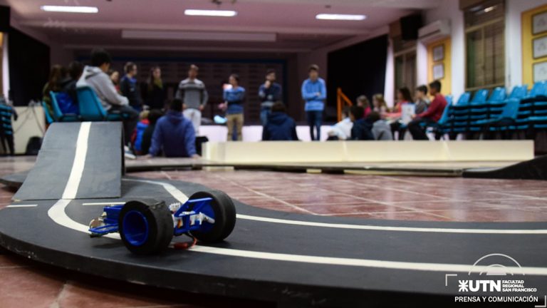 Últimos días para inscribirse al nuevo curso de robótica para niños que inicia en UTN