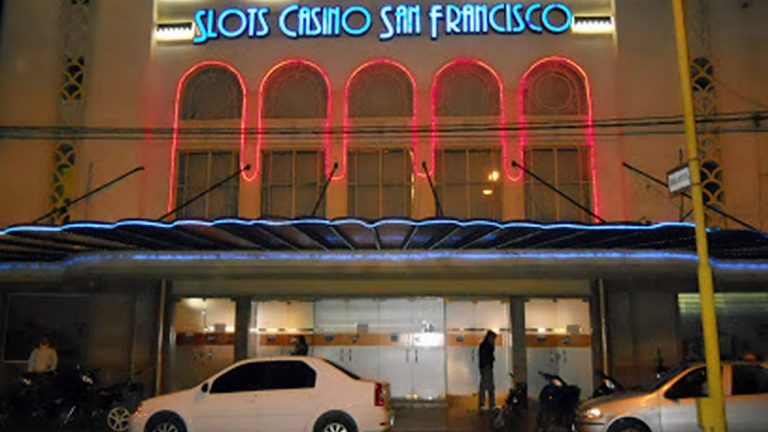 Sindicato denuncia a empresa CET por no pagar Aguinaldo