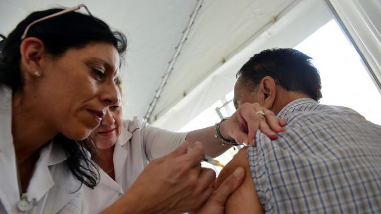 Antigripal: La vacunación a mayores de 65 años sigue este sábado