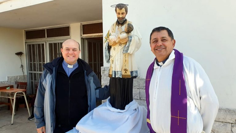 Padre Mario Ludueña: “Hay mucha devoción sobre San Cayetano”