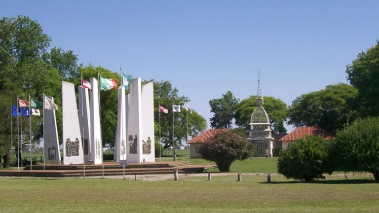 Asociación Civil Familia Piemontesa invita al 1° Expo Congreso Internacional