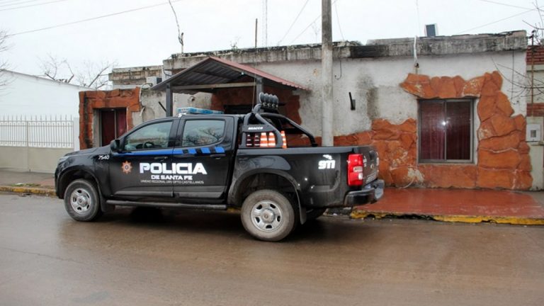 Menor detenido por robar elementos desde un automóvil