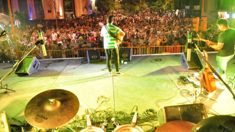 Otra noche del ciclo de verano Peatonal San Francisco 2020
