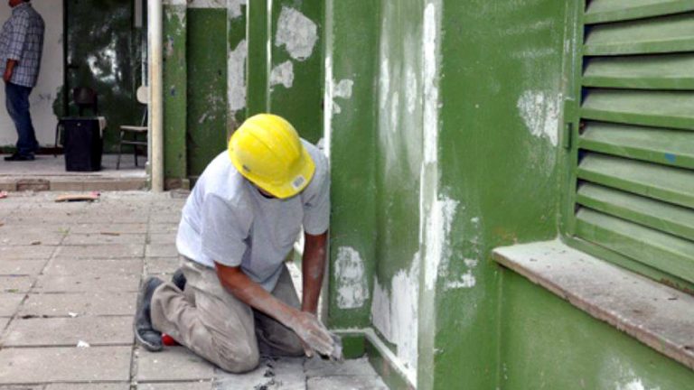 La Provincia transfirió $1.139 millones para mantenimiento de edificios escolares