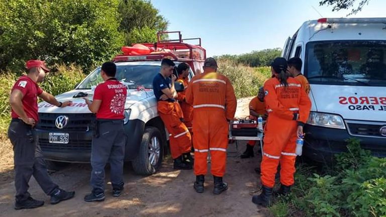 Bomberos de la región buscan a un hombre en Juárez Celman