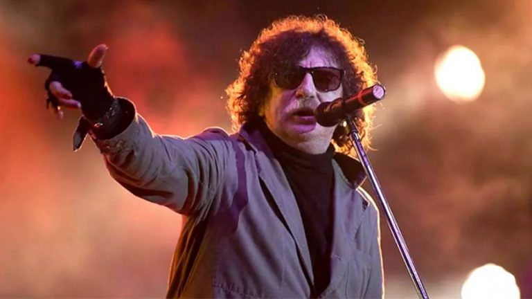 Charly García sufrió un traumatismo en la cadera al caerse en su casa