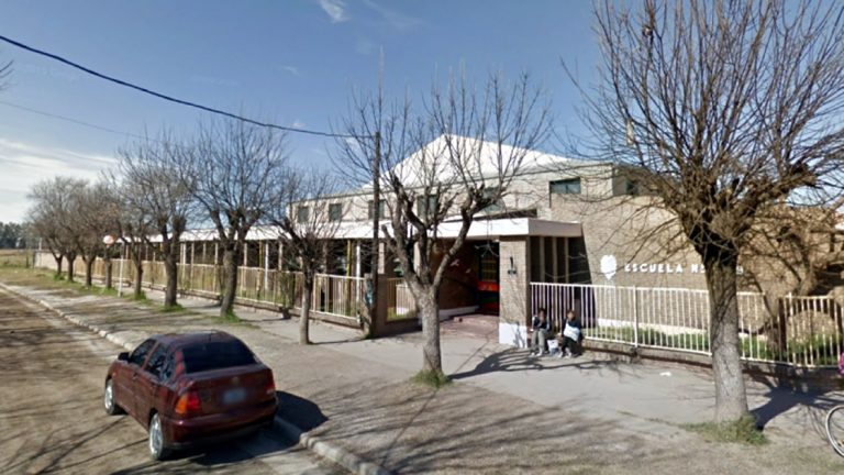Frontera: Roban en una escuela