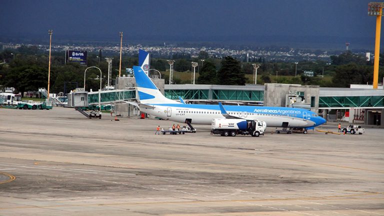 Córdoba propone al aeropuerto Taravella como corredor aéreo seguro