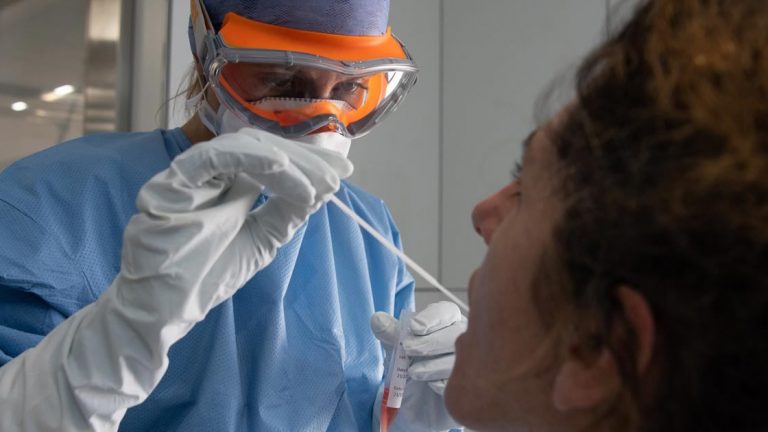 Coronavirus: 27 muertes y 2262 nuevos contagios en las últimas 24 horas