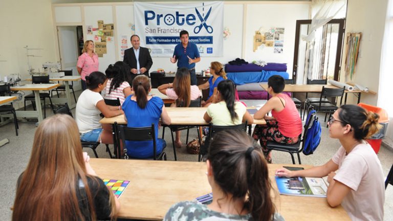 Comenzó un nuevo año de los Talleres de Costura Municipales
