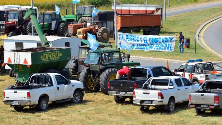 Con movilizaciones en todo el país, el agro realiza una protesta por 24 horas