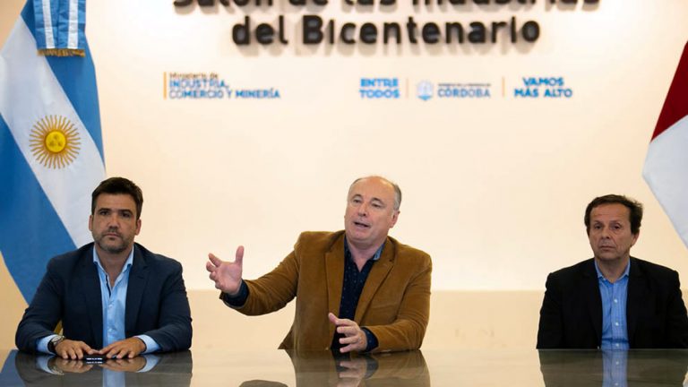 La Provincia garantiza precios accesibles de barbijos y alcohol en gel
