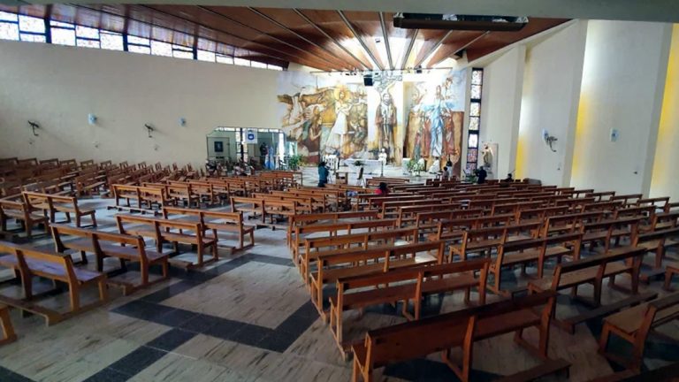 ¿Cuándo se retomará el culto público?