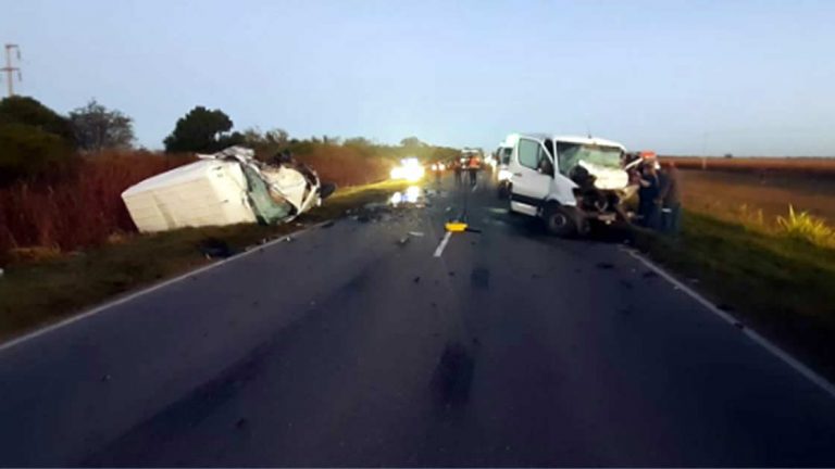 Ruta 19: Choque frontal deja al menos un fallecido y un herido