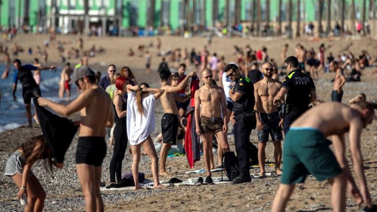 Con cautela, los gobiernos planean la nueva normalidad