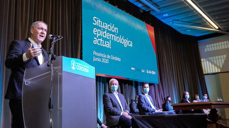 Juan Schiaretti: «Hemos podido controlar el brote de Covid-19»