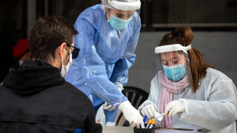 Coronavirus: Confirmaron 34 muertos y 2744 nuevos casos