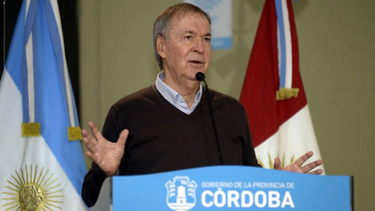 La Provincia comprará 50 mil computadoras para escuelas de sectores vulnerables