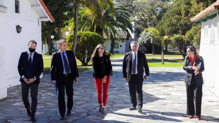 Alberto Fernández: “Queremos una sociedad con más respeto por la diversidad, más cuidado por la mujer y más igualdad para todos”