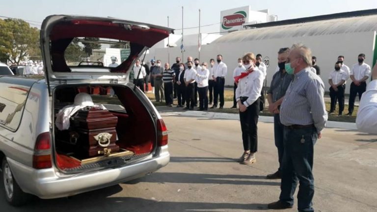 Brinkmann: Giacosa fue aplaudido por sus empleados en su último paso por “La Piamontesa”