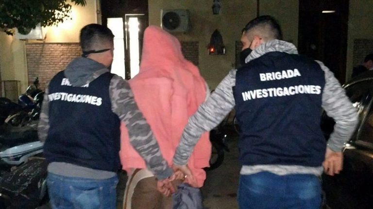 Detienen a joven por desobediencia a una orden judicial