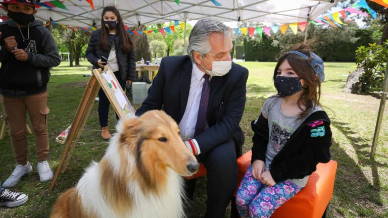El Gobierno suma a un millón de niños, niñas y adolescentes a la Asignación Universal por Hijo