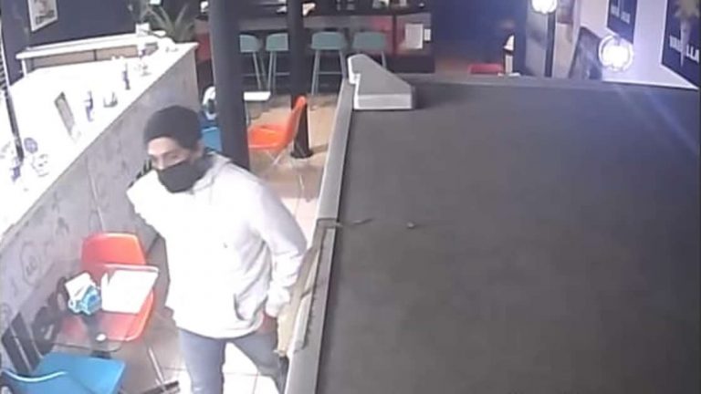Detienen a mayor de edad tras un robo en un heladería