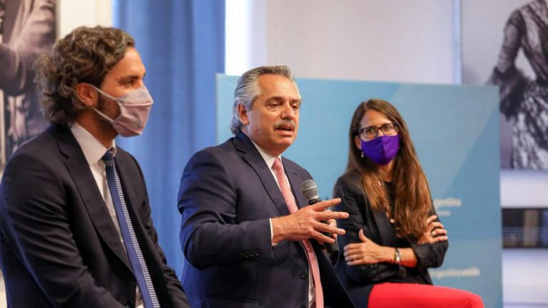Alberto Fernández: “Todos tenemos derecho a buscar la felicidad del modo en que cada uno sienta que pueda encontrarla”