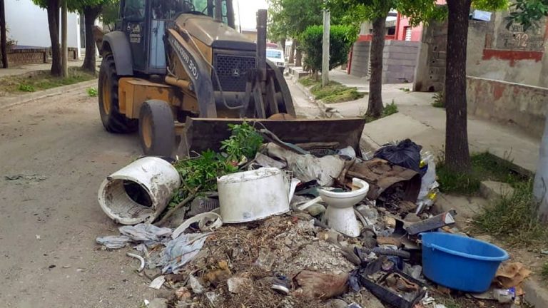 Campaña contra el dengue: El lunes 16 comienza el descacharreo casa por casa