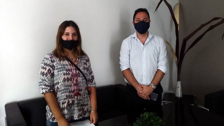Romero apoya a feriantes para que vuelvan a su actividad