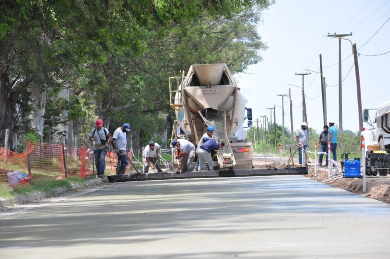 El municipio comenzó con las tareas de pavimentación de Av. de la Universidad y Av. Libertador Norte