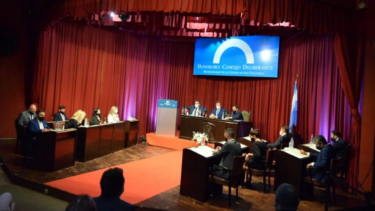 Salud: El intendente anunció que el municipio producirá Dexametasona en comprimidos