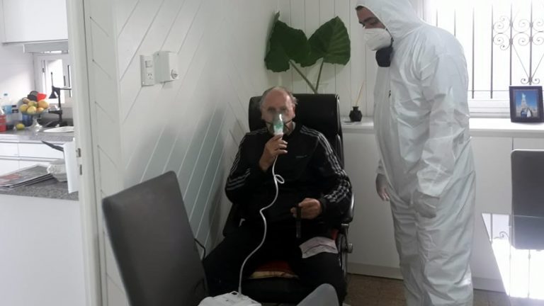 ¿En qué consiste el tratamiento con ibuprofeno inhalado?
