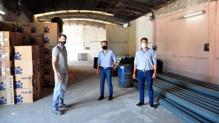 Comenzó la importante obra de cloacas en barrio La Milka