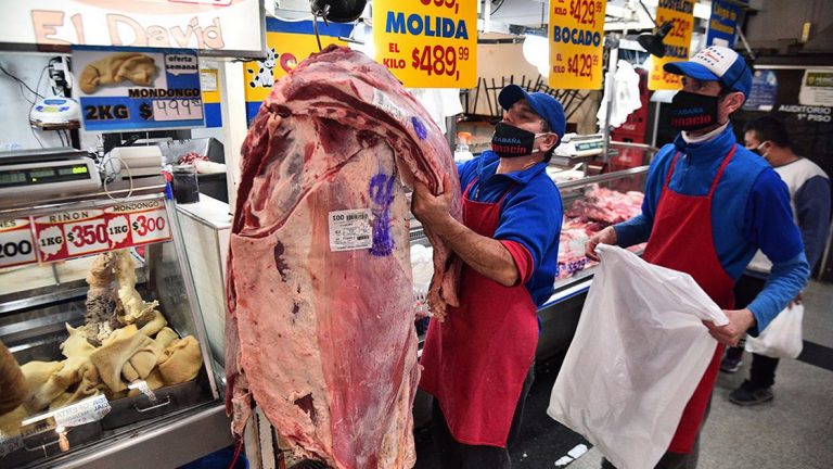El congelamiento de precios impactó en las góndolas, pero la carne encareció la canasta