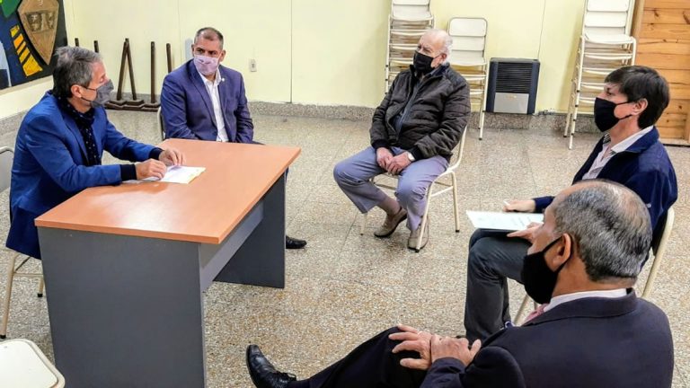 El municipio recibió a miembros de Empleados de Comercio para analizar la situación de trabajadores