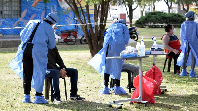 Operativos Identificar: hoy viernes estarán en la Plaza Vélez Sarsfield