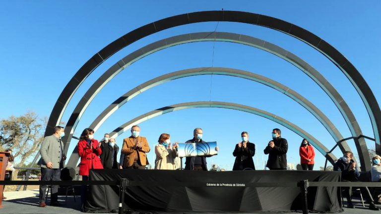 Schiaretti inauguró el nuevo puente entre Villa María y Villa Nueva