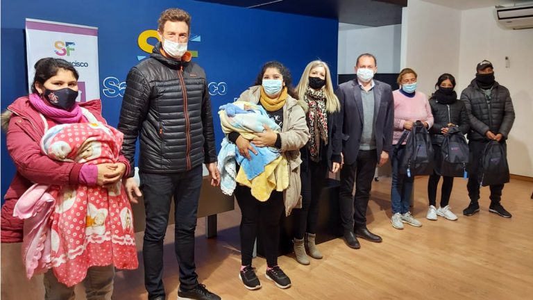 Se entregaron ajuares del Programa Protección de la Embarazada y su bebé