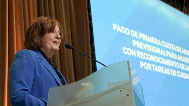 La Provincia ayudará a pagar la moratoria previsional por tareas de cuidado