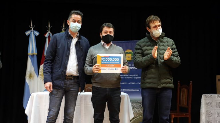 Calvo entregó fondos para obra pública a nueve localidades de San Justo