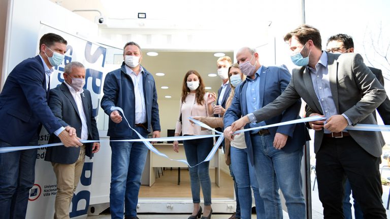 CRES: Quedó inaugurado el nuevo Laboratorio de Prototipado Rápido de Diseño Industrial