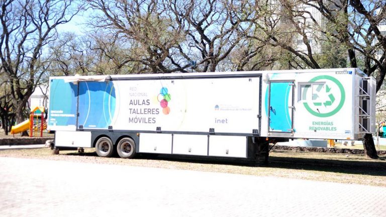 Aula Taller instalada en el centro Cívico capacitará sobre Energías Renovables