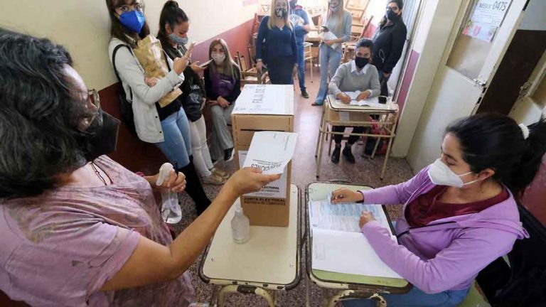 Paso 2021: el corte de boleta es una alternativa que abre inquietudes a los candidatos