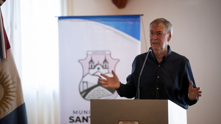 El Gobernador Schiaretti llega a San Francisco