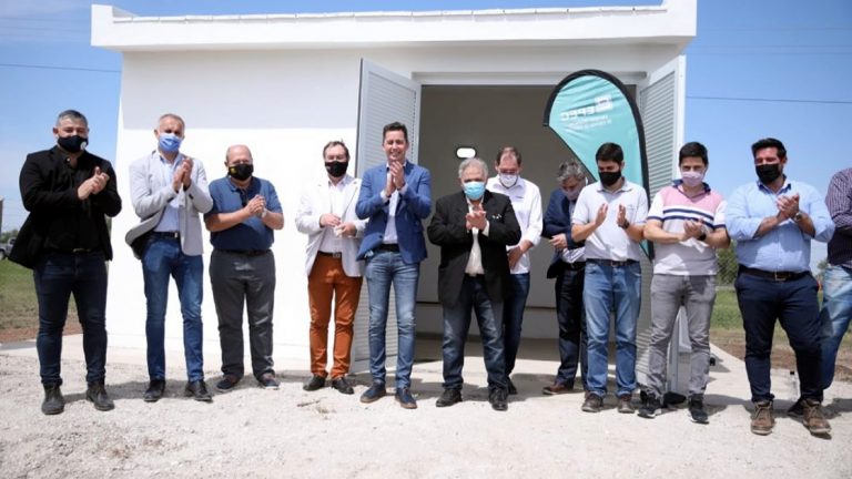 Las Varillas: Calvo recorrió obras de electrificación del parque industrial