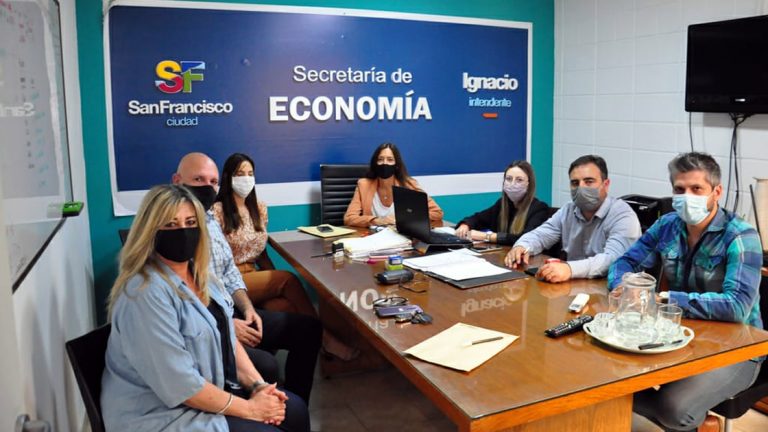 Barrio San Cayetano: Apertura de sobres para la obra de cordón cuneta