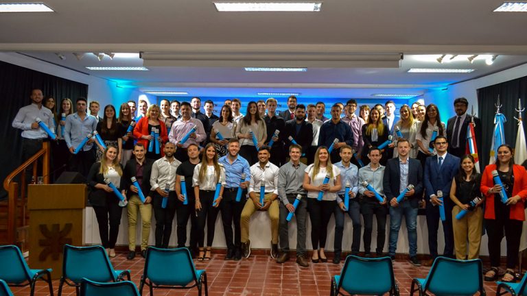 Decenas de profesionales recibieron su título en una nueva Colación de la UTN