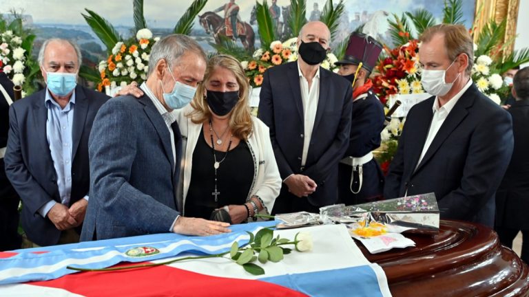 Schiaretti despidió a Jorge Busti