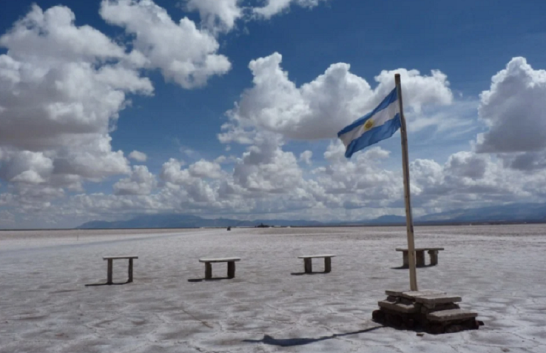 Cómo armar el espejo argentino